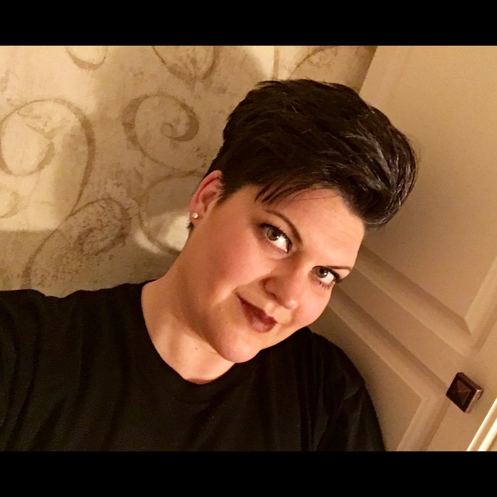 Meet your Posher, Kim
